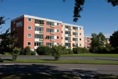 3-Zimmer-Wohnung mit Balkon // 2.OG links