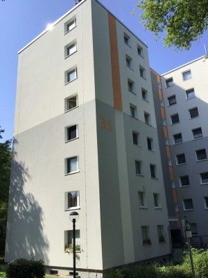 Perfekt für uns: großzügige 3-Zimmer-Wohnung mit Balkon!