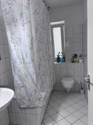 Ansprechende 3-Zimmer-Erdgeschosswohnung mit EBK in 45143, Essen