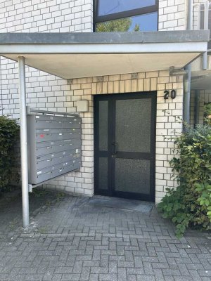 Sonnige 1-Zimmer-Maisonette-Wohnung mit geh. Vollausstattung nahe Zentrum und Uniklinik