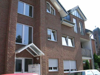 zentrale, ruhige 5-Zimmer-Maisonette-Wohnung mit Balkon in Kerpen-Sindorf