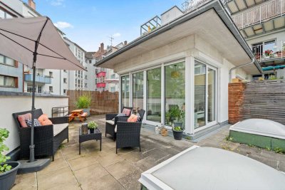 Charmante 2,5 Zimmer-Wohnung auf 2 Etagen in zentraler Lage – mit Dachterrasse!