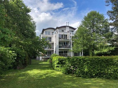 Großzügige 4-Zimmer-Wohnung mit Wasserblick!