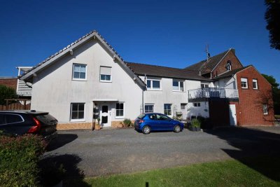 Wohnanlage mit 5 Wohneinheiten, Carport, Garage + Anbau zu verkauen -Gangelt-
