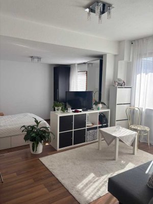 Möblierte 1-Zimmer-Wohnung mit Balkon und Einbauküche in Ostfildern, kemnat