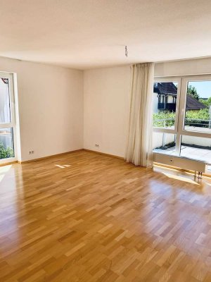 Sehr schöne und sonnige 3,5-Zi-Wohnung mit großem Südbalkon in Bietigheim!