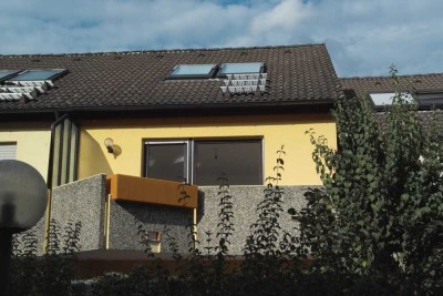 Ansprechendes 5-Zimmer-Reihenhaus mit gehobener Innenausstattung und EBK in Leingarten