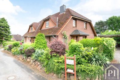 Waabs-Wohnen wo andere Urlaub machen! Einfamilienhaus mit Einliegerwohnung und viel Potenzial