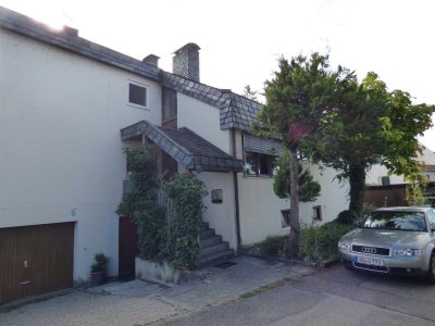 5,5 Zi. Maisionette-Whg. in WEG, 195 m² in Konstanz-OT Dettingen , 350 m² Garten