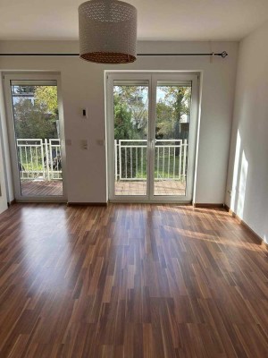 Gepflegte Doppelhaushälfte mit 4,5 Zimmern in Schwalbach am Taunus