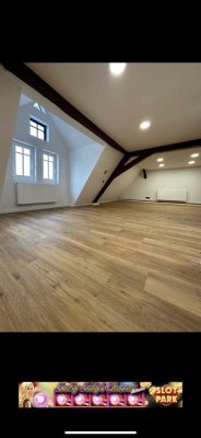 Erstbezug nach Sanierung: stilvolles und geräumiges 9-Zimmer-Haus in Rabenau