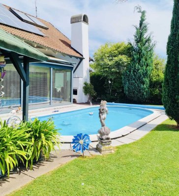 " Design trifft auf Geborgenheit  – Ihr neues Zuhause im Grünen"