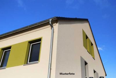 Mehrfamilien-Reihenkopfhaus mit 3 Wohnungen - provisionsfrei
