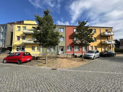Große 2-RWG im Stadtkern in 2. Reihe, im 2. OG/ EBK gr. Balkon/Stellplatz buchbar/WG. Nr. 7