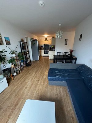Gemütliche 3-Zimmer-Wohnung mit Balkon in Berlin Hellersdorf