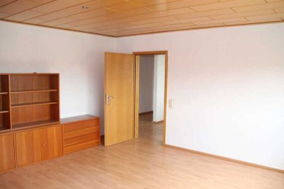 Attraktive 3,5-Zimmer-Wohnung im 5. OG in Baunatal