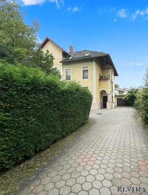 ELVIRA - Planegg, Altbauvilla schöne 2,5 Zimmer-Wohnung mit großem Südbalkon!