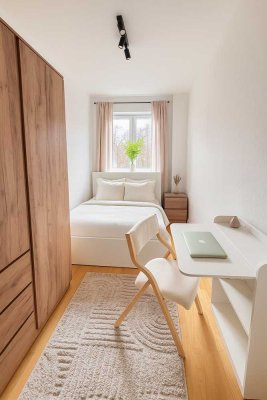 Möbliert & zentrumsnah: WG-Zimmer/ -Neugründung in 3-Raum-Wohnung (all inc.) - alle Zimmer noch frei