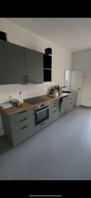 � 2-Zimmer-Wohnung mit großer Wohnküche & Balkon in Frankfurt-Höchst