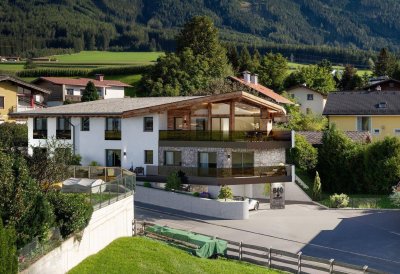 Exklusive Dachgeschosswohnung mit Weitblick