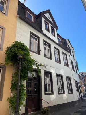 renovierungsbedürftiges Einzeldenkmal zu verkaufen