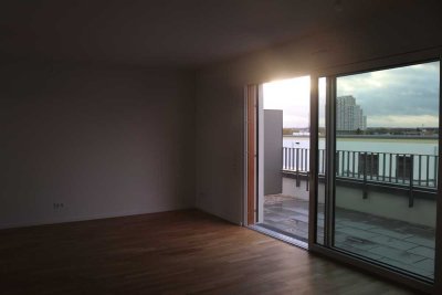 Erstbezug in eine luxuriöse 2-Zimmer Penthousewohnung mit Rooftop-Dachterrasse in Köln-Ehrenfeld