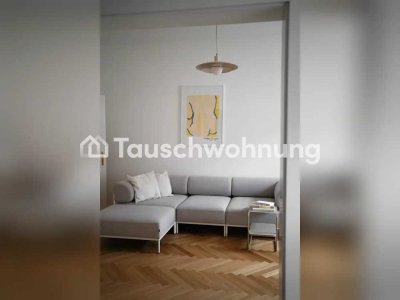 Tauschwohnung: 75 qm denkmalgeschützte Altbauwohnung mit Flügeltüren