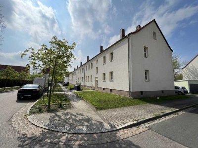 Helle, ruhige 3-R-Wohnung in der Gartenstadt Leuna