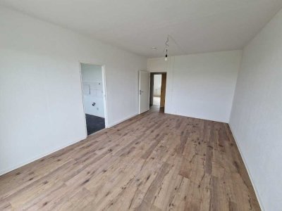 Hier lässt's sich leben! 2-Zimmer-Wohnung mit Balkon in Hohenstücken!