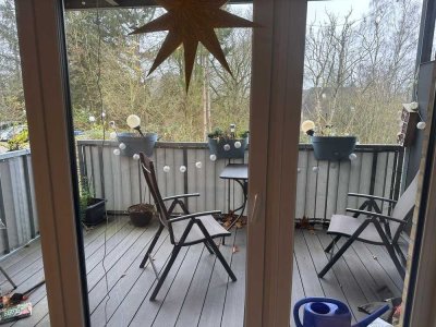 Schöne helle 2,5 Zimmer Wohnung