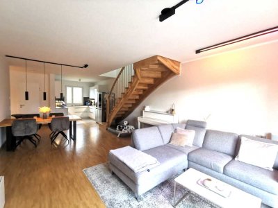 Sonnige Maisonettewohnung mit zwei Terrassen in München Obersendling