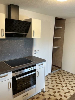 Frisch renovierte 2-Zimmer-Wohnung in Kiel-Oppendorf