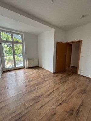 geräumige, helle 2-Raumwohnung mit Balkon in zentraler Altstadtlage