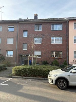 3‑Zimmer Wohnung mit großen Balkon, Neuss Furth