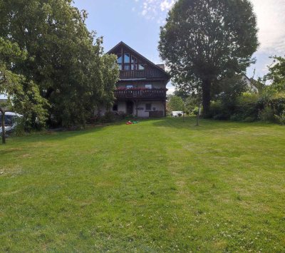 Wohnen im Grünen mit Garten, Untermieter (in) gesucht!