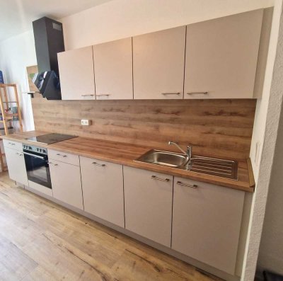 4-Zimmer-Wohnung, 80qm, Stellplatz, EBK, ruhig - Komplett-Renovierung 2023