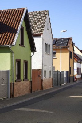 Zuhause an der Sonnenseite - Einfamilienhaus im Zentrum von Fußgönheim