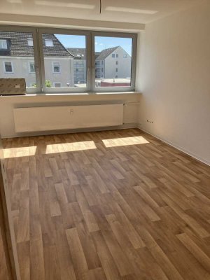 Helle 3-Zimmer-Wohnung mit großem Sonnenbalkon in Toplage von Seelze!
