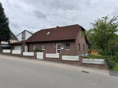***Modernes freistehendes Einfamilienhaus mit Klinkerfassade und einer herrlichen Aussicht***