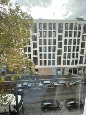 SHK Neuvorstellung !!  "Voll möbliertes 1-Zimmer-App." FFM-Ostend. Frei ab 01.09.25 !!!