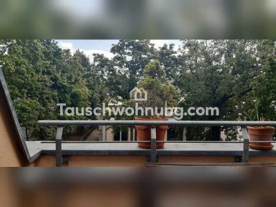 Tauschwohnung: Helle schöne DG -Wohnung mit Dachterasse und Garten