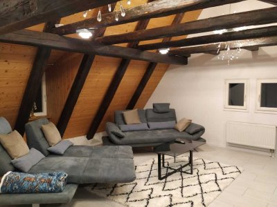 BEAUTIFULLY-FURNISHED, SPACIOUS AND TASTEFUL  5-ROOM-MAISONETTE-APARTMENT  in Sindelfingen