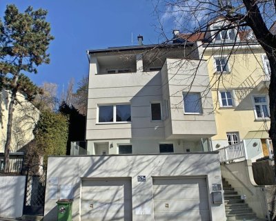 MODERNES, KLIMATISIERTES EINFAMILIENHAUS mit 2 Garagen