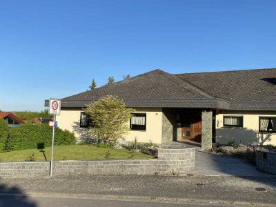 Helle 3ZKB-B-Wohnung im EG in Spiesheim