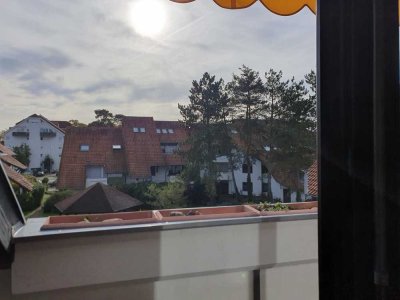 Sanierte 3 Zimmer Wohnung mit SW-Balkon und hochwertiger Ausstattung in ruhiger Lage