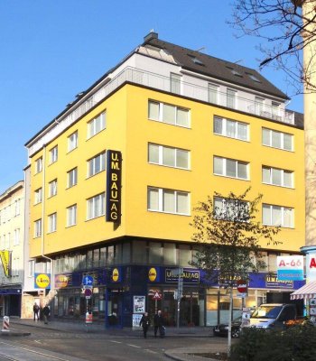 Modernes Wohn- und Geschäftshaus