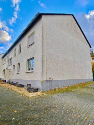 Bezahlbare gepflegte 3-Zimmerwohnung mitten in Mendig mit Einbauküche und Südbalkon