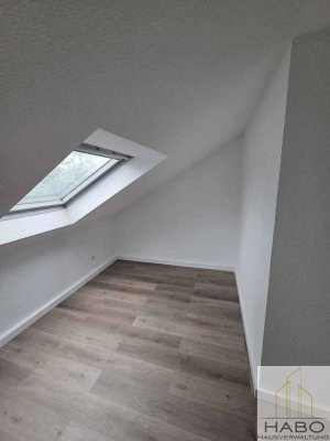 *Singles aufgepasst! renovierte 2 -Zimmer Wohnung*