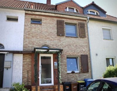 Charmantes Reihenmittelhaus mit Garten, Terrasse und Balkon in zentraler Lage von Worms