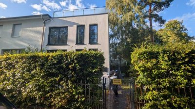 Charmantes Townhouse mit 3 Zimmern in Hamburg-Marienthal